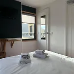 Hotell Papagayo *