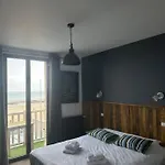 Hotell Papagayo *
