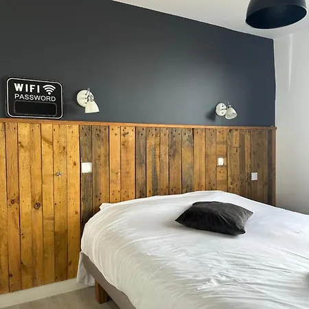 Отель Papagayo Сент-Обен-сюр-Мер