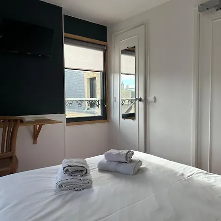 Отель Papagayo *