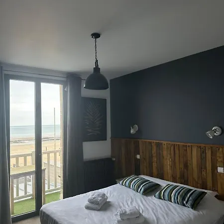 Отель Papagayo *